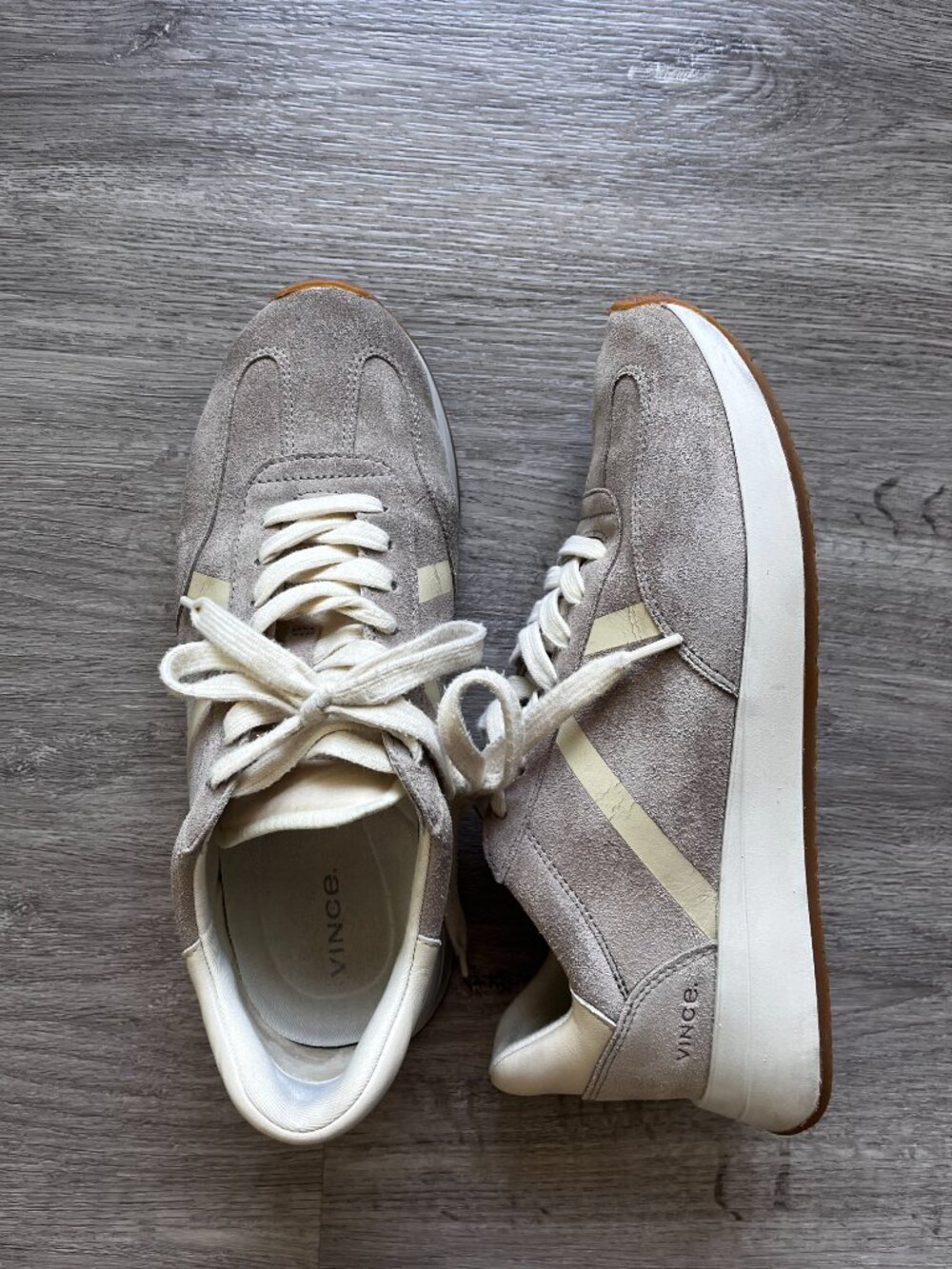 Vince Ohara Sneaker in Hazelstone Grey Size 8.5